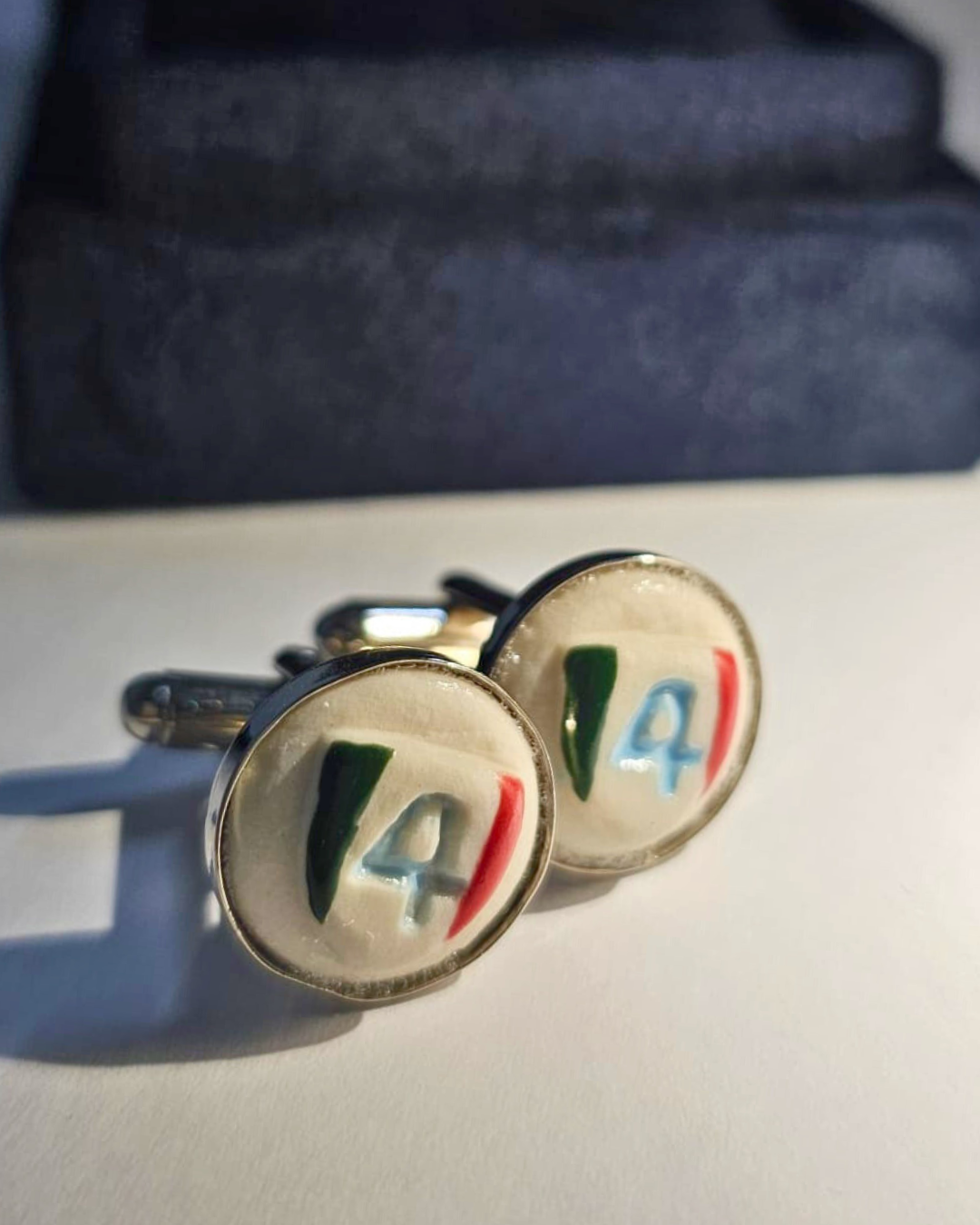 Gemelli Uomo in Porcellana di Capodimonte – Celebrazione 4° Scudetto Napoli